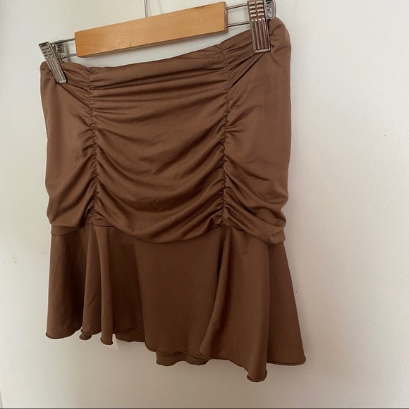Y2K Ruched Mauve Skirt - Picture 4 of 6